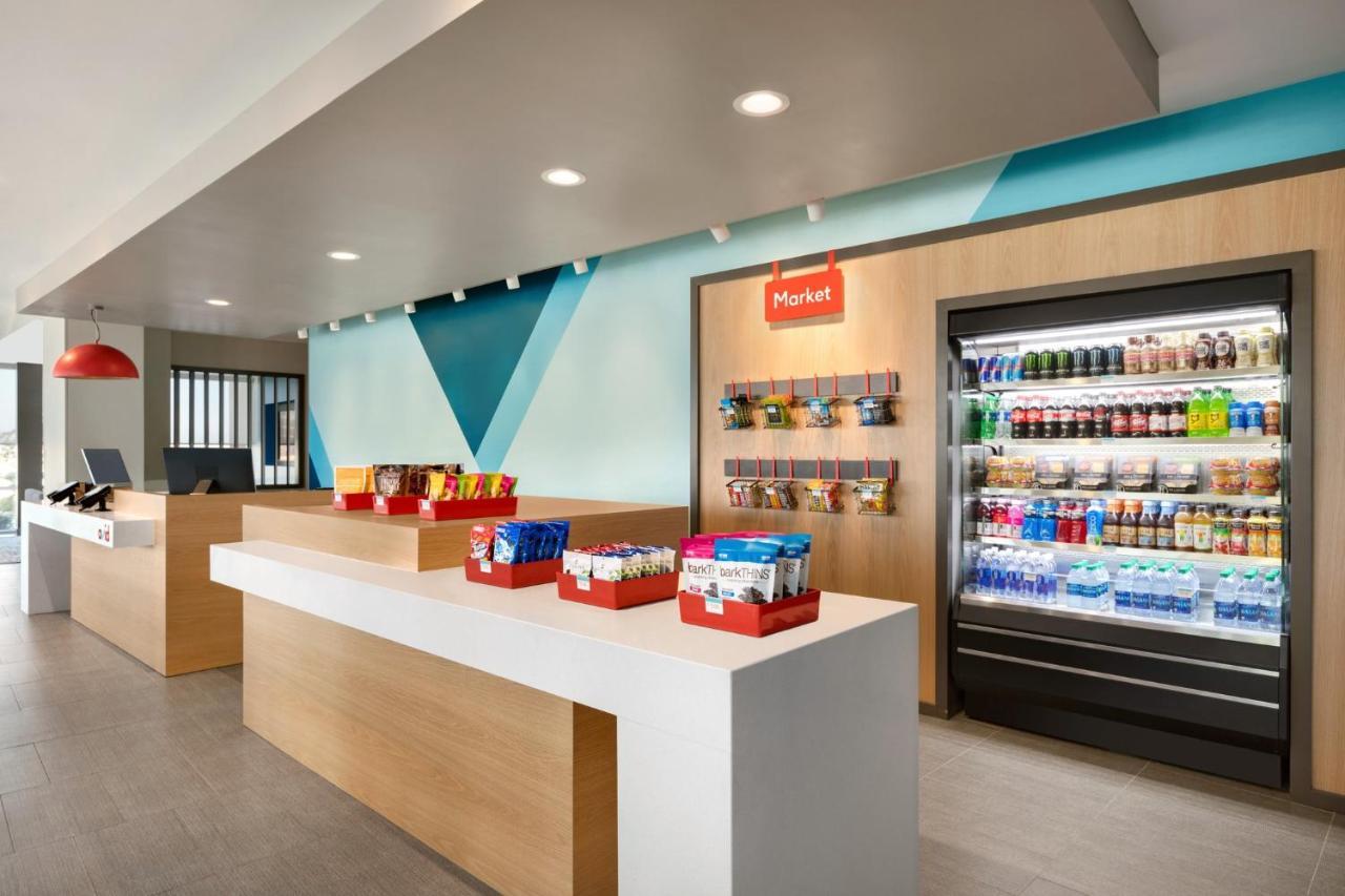 Avid Hotels Billings West By Ihg Экстерьер фото