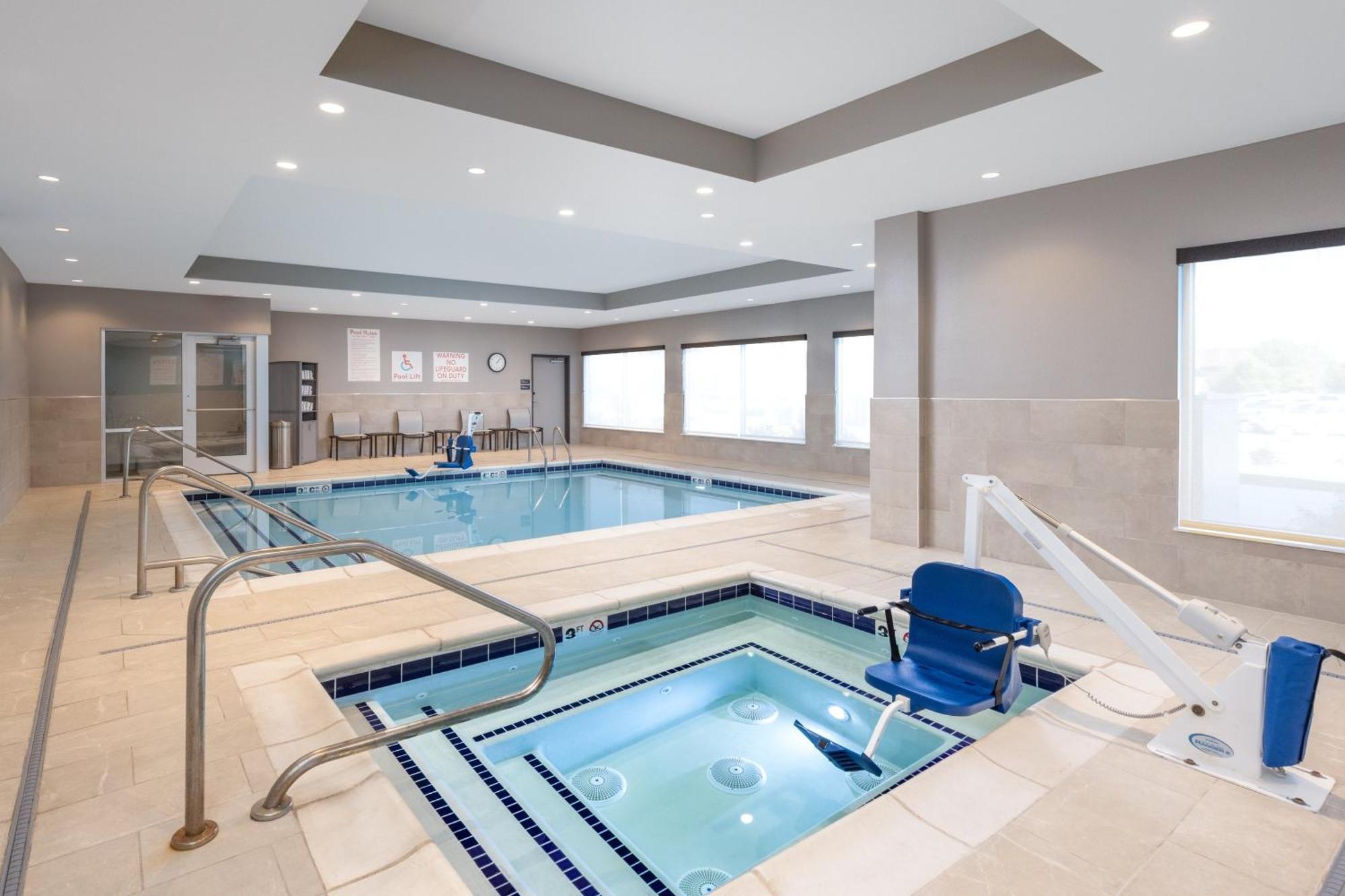 Avid Hotels Billings West By Ihg Экстерьер фото