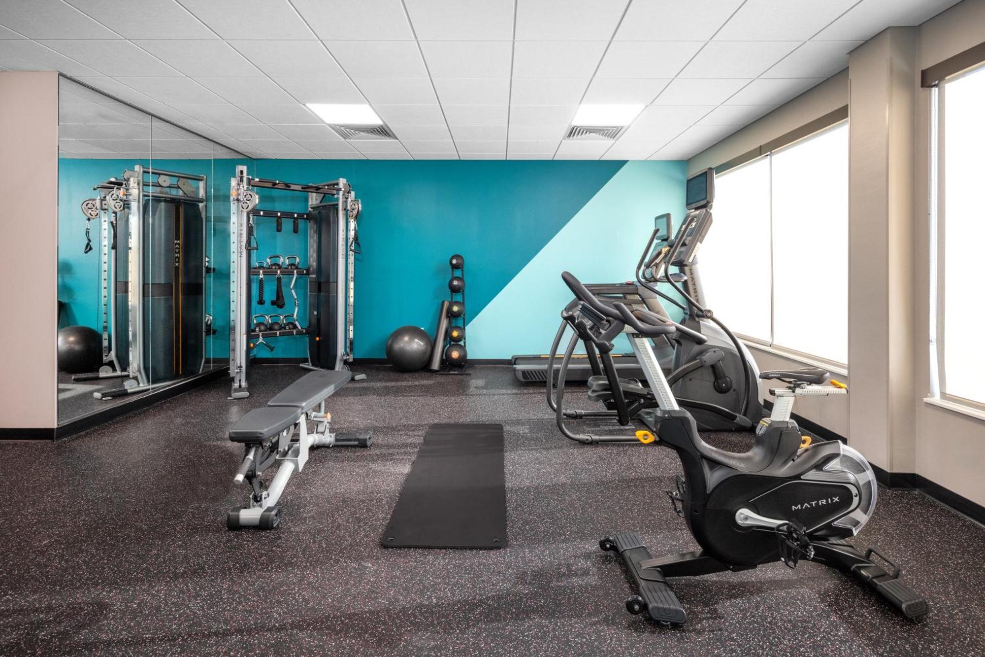 Avid Hotels Billings West By Ihg Экстерьер фото